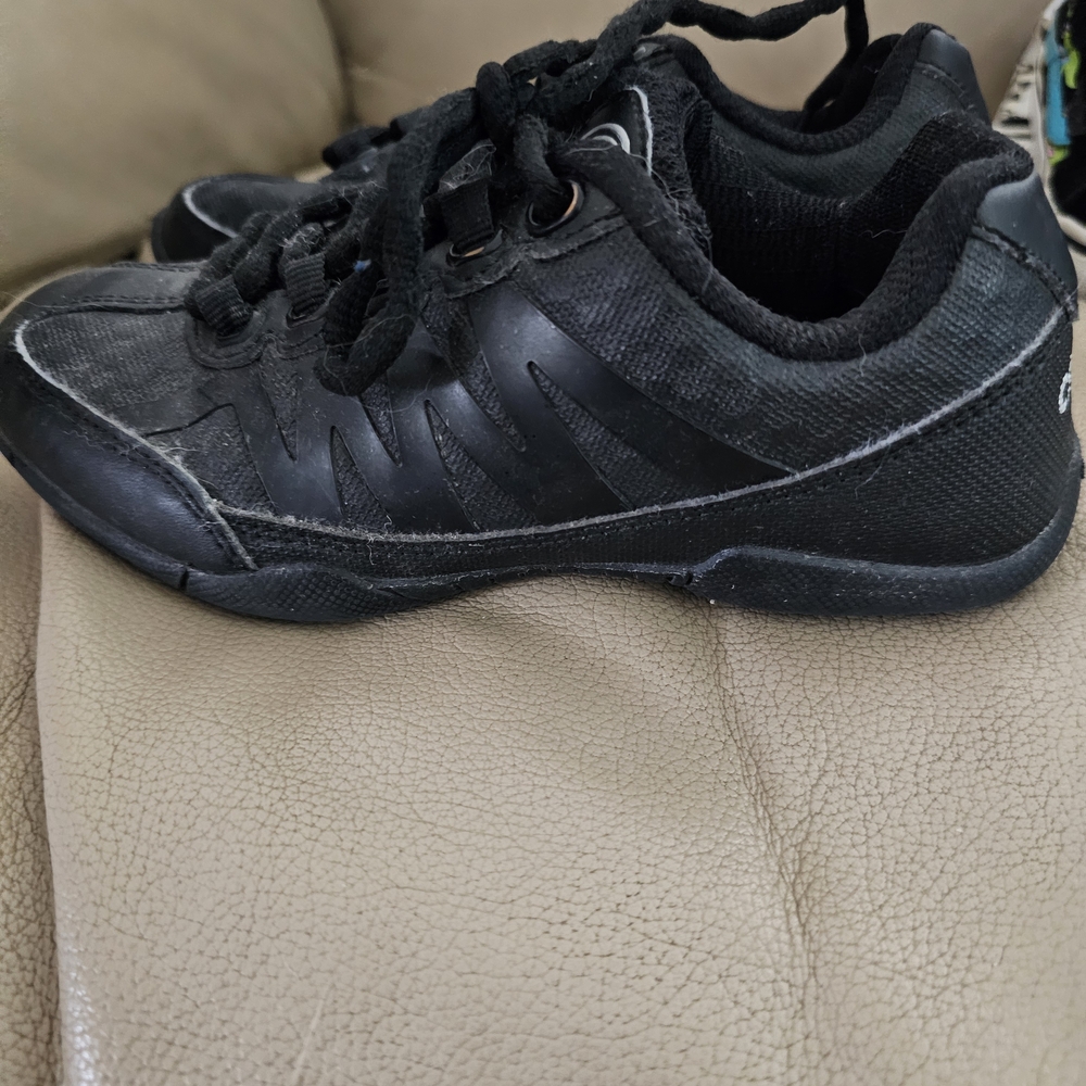 Kids Black Cheer Shoes